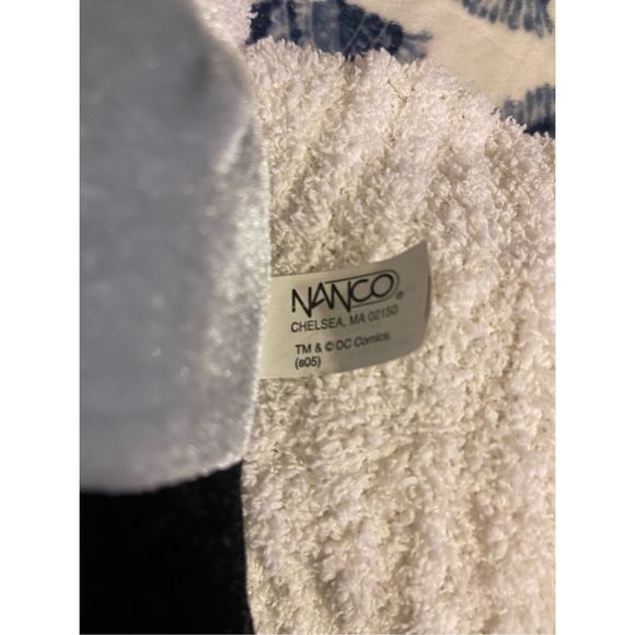 Nanco DC Comics 32” BATMAN Super Hero Plush Stuffed Doll Toy w/ Cape - Picture 5 of 11